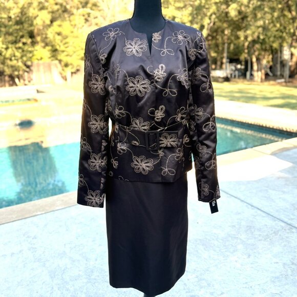 NWT!! Gorgeous Isabella 2 piece Suit set in Dark Brown with Lots of SPARKLE! - Picture 1 of 5